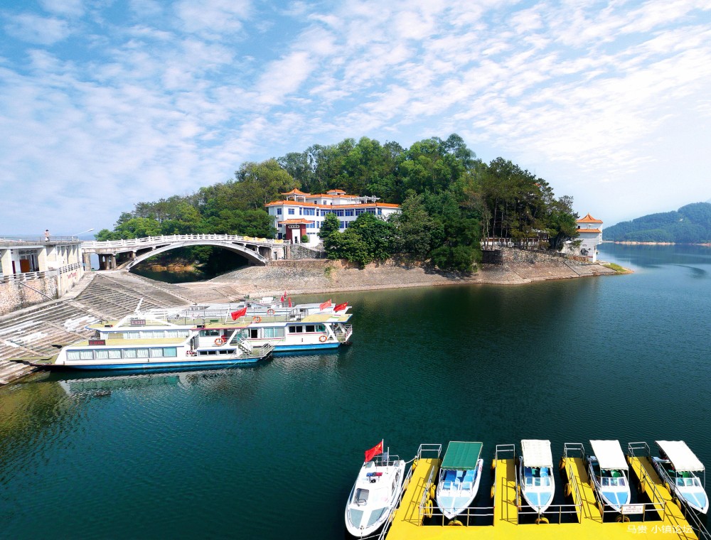 玉湖国家水利风景区1.jpg